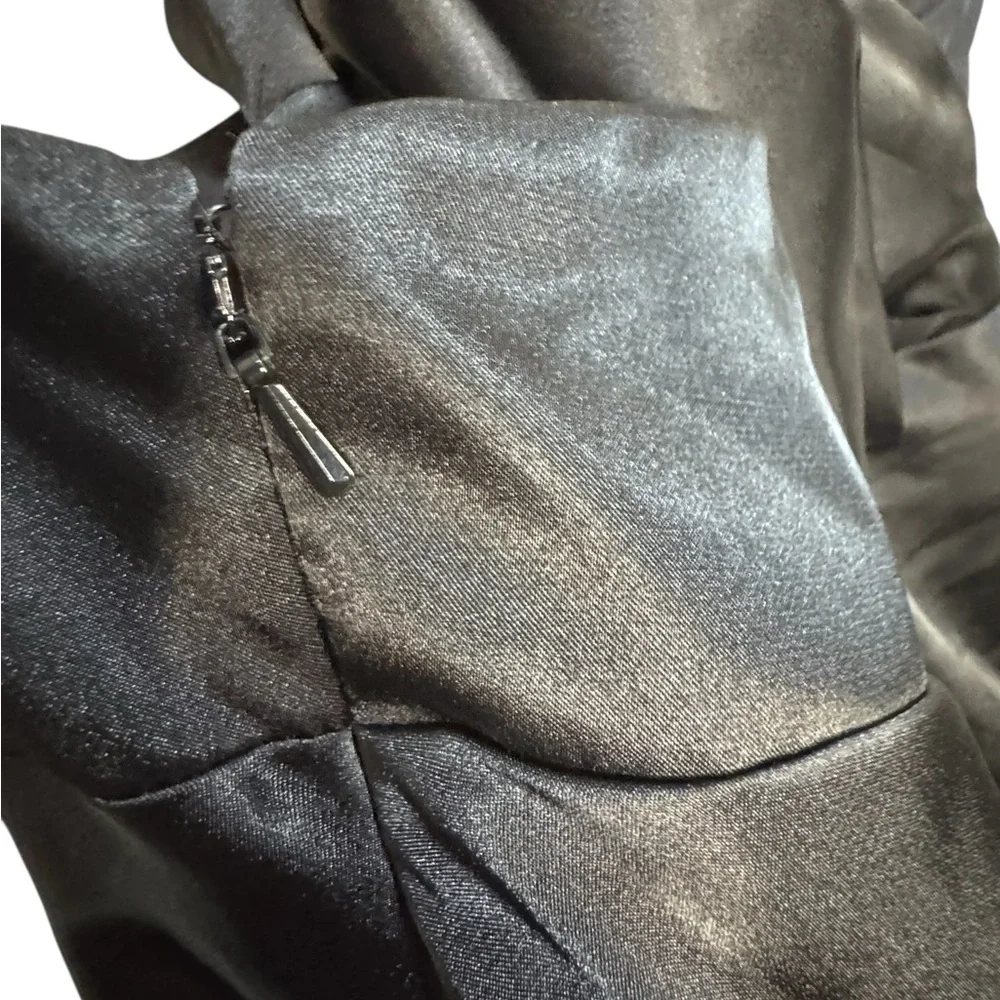 David’s Bridal Galina Signature Black Charmeuse Halter Dress - 22 - Picture 9 of 14